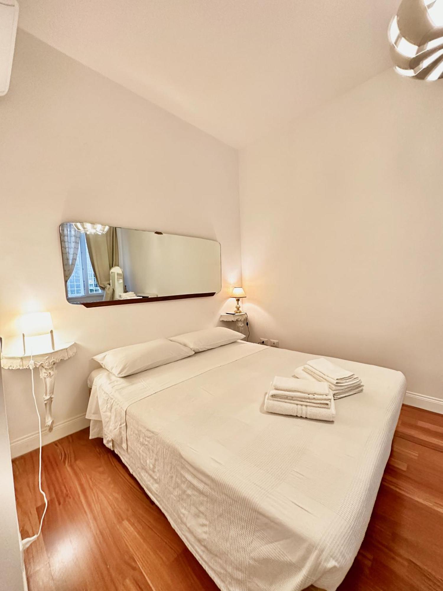 Vacanze Romane Laterano Екстер'єр фото